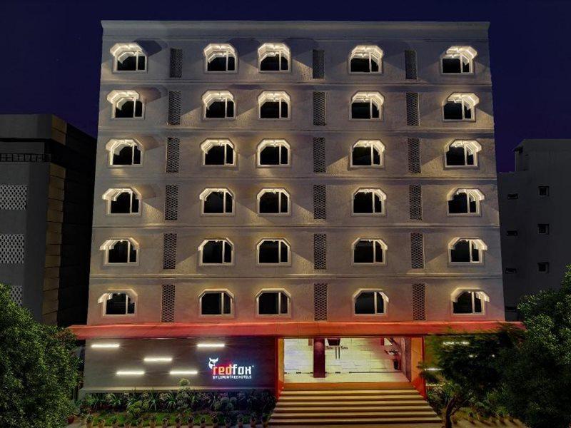 Red Fox By Lemon Tree Hotels, Vijayawada Exterior photo